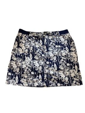 Lee Navy and White Floral Mid Rise Mini Skirt With Built in Shorts 10